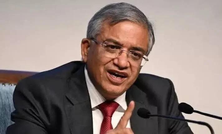 ഗ്വാനേഷ് കുമാറിനെ നീക്കം ചെയ്യണമെന്ന ഹര്ജി ഇന്ന് സുപ്രീംകോടതിയിൽ; ഡൽഹിയിൽ പ്രതിഷേധം ശക്തം