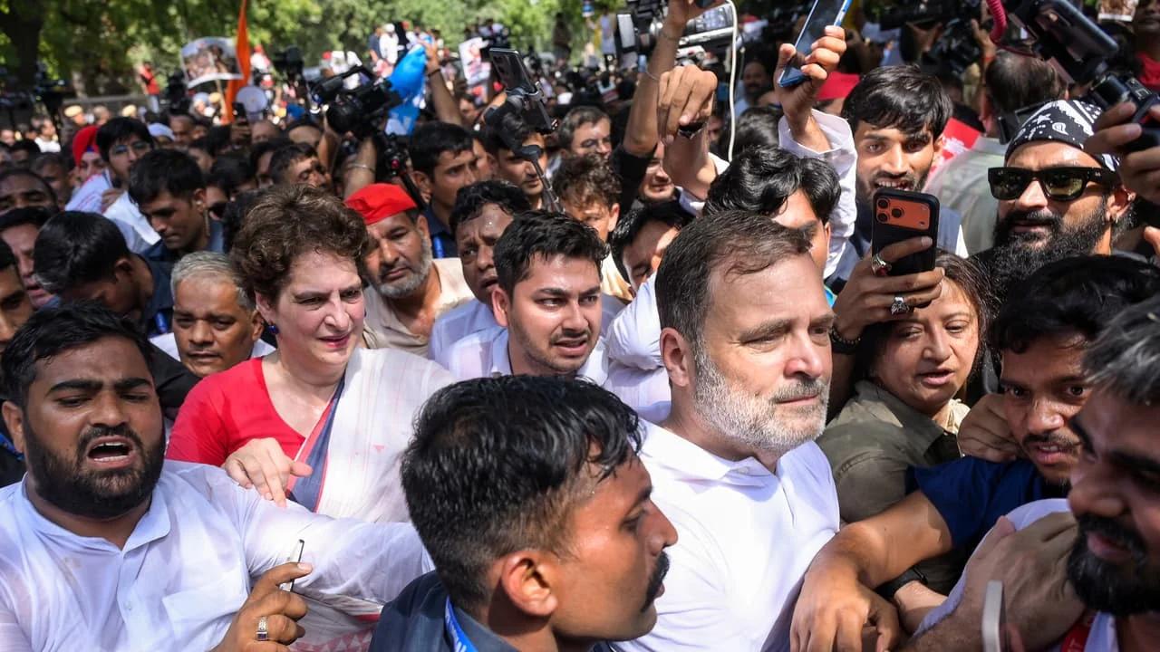 'വേണമെങ്കിൽ എന്നെ നീക്കാം'; പക്ഷേ ഇക്കാര്യത്തിൽ തീരുമാനമാകാതെ പ്രതിഷേധം അവസാനിപ്പിക്കില്ലെന്ന് രാഹുൽ
