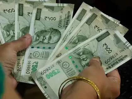 ക്ഷേമപെൻഷൻ അർഹത: വീട്ടിലെ എസി, 1000 സിസിയിൽ താഴെയുള്ള വാഹനങ്ങൾ ഒഴിവാക്കി